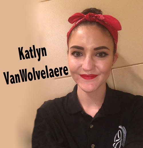 Katlyn VanWolvelaere Headshot