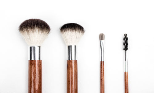 beauty-make-up-make-up-brushes-205923-USE